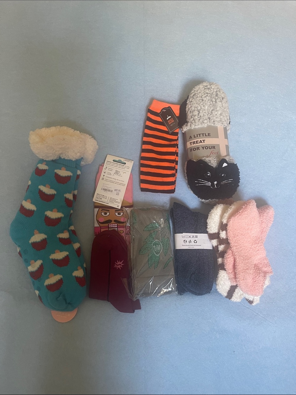 Lot of 7 women’s socks